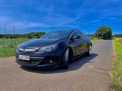 Opel Astra GTC