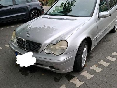 Mercedes C180