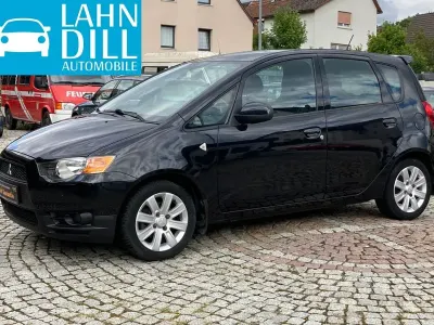 Gebraucht Mitsubishi Colt 95 PS (69 kW) 2009 Schwarz Kleinwagen