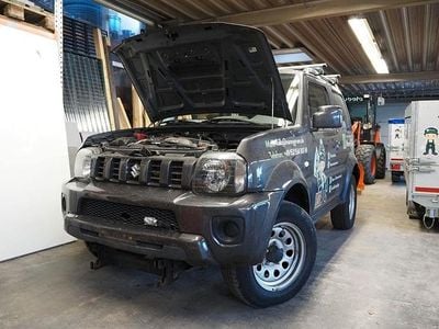 Grau Gebraucht 2015 Suzuki Jimny SUV | 21.000 € (Teuer)