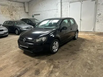 Gebraucht VW Golf VI 80 PS (58 kW) 2009 Schwarz Kleinwagen