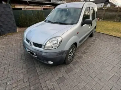 Gebraucht Renault Kangoo 75 PS (55 kW) 2004 Silber Van / Kleinbus