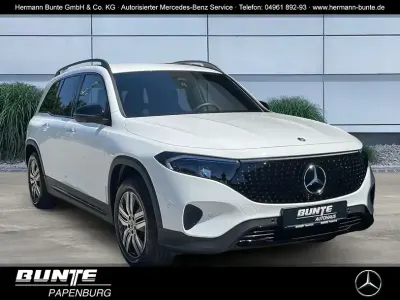 Gebraucht Mercedes EQB300 Electric Art 167 kW (228 PS) 2025 Polarweiß (weiß) SUV