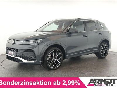 Gebraucht VW Tiguan R-line 193 PS (141 kW) 2025 Delfingrau SUV