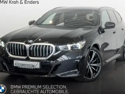 Gebraucht BMW 520 Comfort Edition 197 PS (144 kW) 2025 Schwarz Kombi