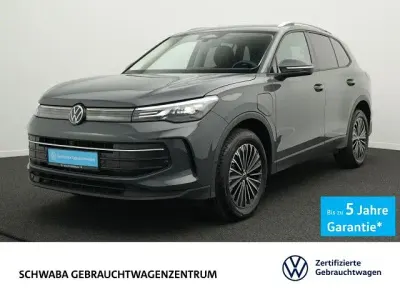 Gebraucht VW Tiguan Life 204 PS (150 kW) 2025 Grau SUV
