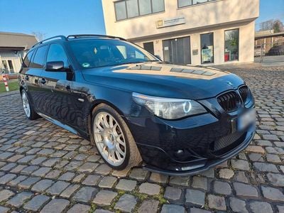 Gebraucht BMW 525 M Sport 218 PS (160 kW) 2007 Schwarz Kombi