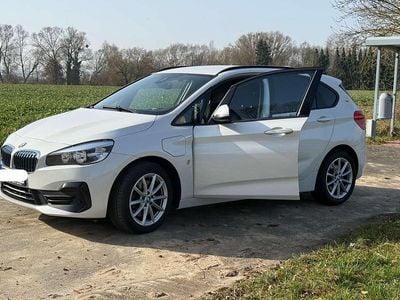Gebraucht BMW 225 Active Tourer Advantage 136 PS (100 kW) 2018 Weiß Van / Kleinbus