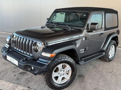 Grau Gebraucht 2019 Jeep Wrangler Sport SUV | 40.980 € (Teuer)