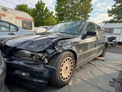 gebraucht BMW 316 Unfall