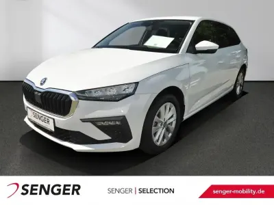 Gebraucht Skoda Scala Selection 116 PS (85 kW) 2025 Moonweiß perleffekt Kleinwagen