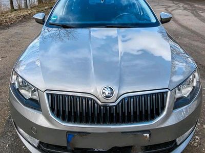 Gebraucht Skoda Octavia 105 PS (77 kW) 2015 Beige Kleinwagen