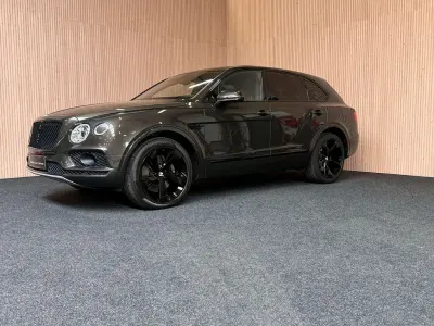 Gebraucht Bentley Bentayga 608 PS (447 kW) 2018 Braun SUV