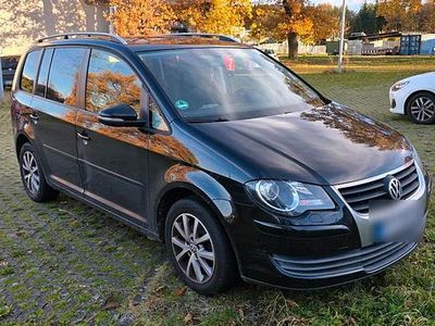 Schwarz Gebraucht 2010 VW Touran Van / Kleinbus | 3.300 € (Guter Preis)