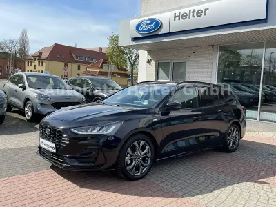 Gebraucht Ford Focus ST-Line X 155 PS (114 kW) 2024 Schwarz Kombi