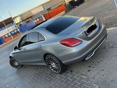 Mercedes C200