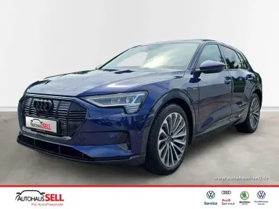 Gebraucht Audi e-tron Advanced Plus 300 kW (408 PS) 2022 Blau SUV