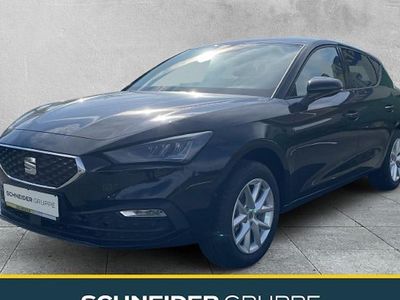 Neu Seat Leon 150 PS (110 kW) 2025 Grau Limousine