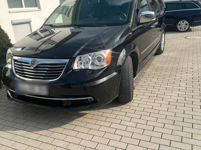 Lancia Voyager