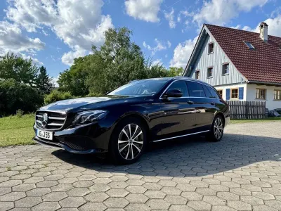 Gebraucht Mercedes E400 Avantgarde 340 PS (250 kW) 2019 Schwarz Kombi