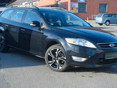 Usata Ford Mondeo 140 CV (102 kW) 2012 Nero Station wagon