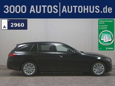 Gebraucht Mercedes C200 Avantgarde 163 PS (119 kW) 2023 Schwarz unilack Kombi