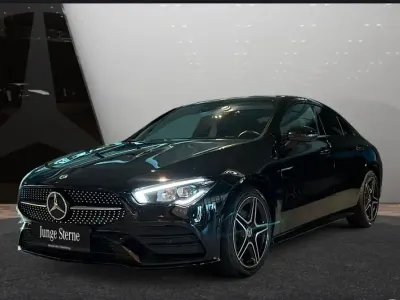Gebraucht Mercedes CLA200 AMG line 163 PS (119 kW) 2021 Schwarz Coupé