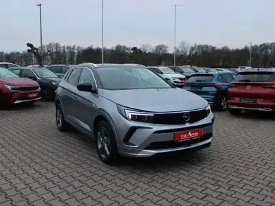 Gebraucht Opel Grandland X Ultimate 181 PS (133 kW) 2022 Grau SUV