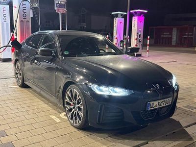 Second-hand BMW i4 Performance 400 kW (544 CP) 2022 Negru Berlinǎ