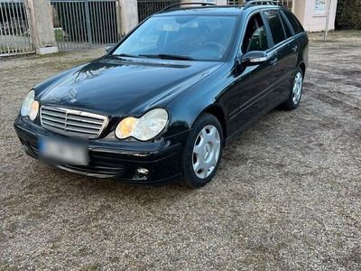 gebraucht Mercedes C200 W203CDI // TÜV 07/25