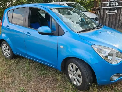 Gebraucht Opel Agila 63 PS (46 kW) 2010 Blau Kleinwagen
