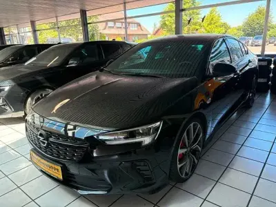 Gebraucht Opel Insignia Sport 230 PS (169 kW) 2022 Schwarz Limousine