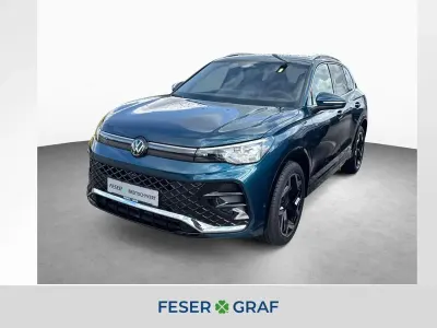 Neu VW Tiguan IQ Drive 150 PS (110 kW) 2026 Nightshade blue metallic SUV