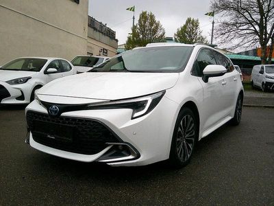 Gebraucht Toyota Corolla Team 196 PS (144 kW) 2023 Weiß Limousine