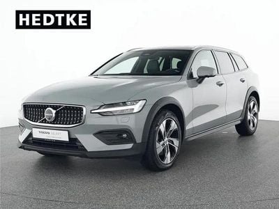 Usata Volvo V60 CC Ultimate 197 CV (144 kW) 2023 Grigio Station wagon