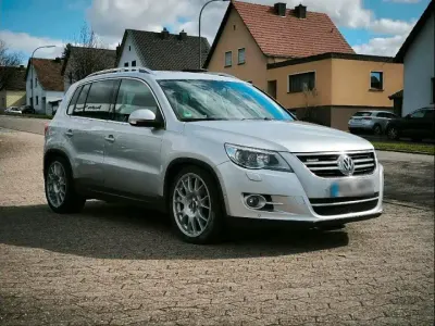Gebraucht VW Tiguan Sport 140 PS (102 kW) 2008 Silber SUV
