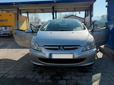 Gebraucht Peugeot 307 CC 136 PS (100 kW) 2003 Silber Cabrio