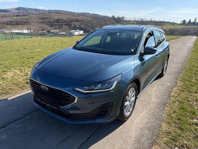Gebraucht Ford Focus Cool & Connect 120 PS (88 kW) 2022 Blau Kombi