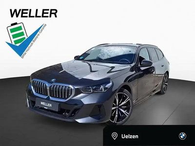 Usata BMW 550e M Sport 489 CV (359 kW) 2025 Grigio Station wagon