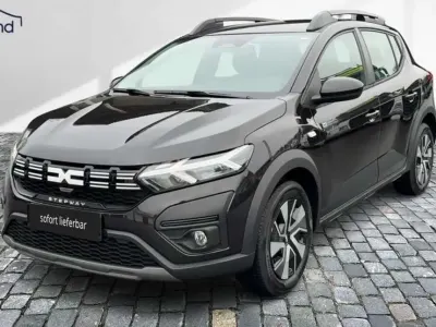 Nuova Dacia Sandero Expression 91 CV (66 kW) 2025 Nero SUV