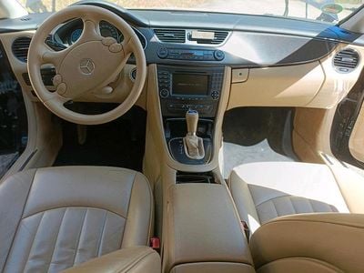 Begagnad Mercedes CLS320 224 HK (164 kW) 2006 Sportkupé