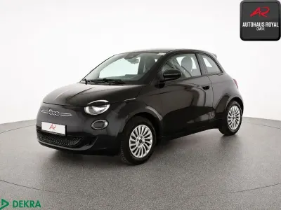 Gebraucht Fiat 500e 86 kW (118 PS) 2024 Schwarz Limousine