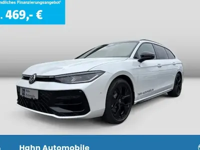Gebraucht VW Passat R-line 265 PS (194 kW) 2025 Weiß Kombi