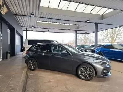 Gebraucht BMW 118 M Sport 150 PS (110 kW) 2020 Andere Limousine