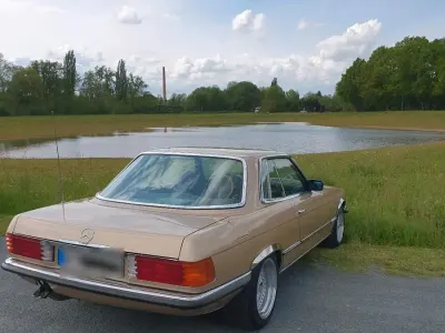 Gebraucht Mercedes SLC280 185 PS (136 kW) 1980 Gold Coupé