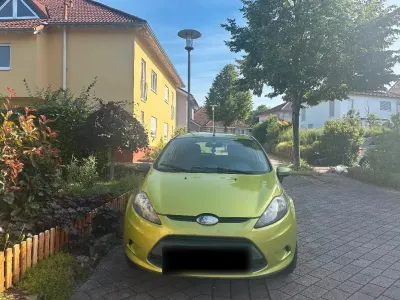 Gebraucht Ford Fiesta 82 PS (60 kW) 2009 Grün Kleinwagen