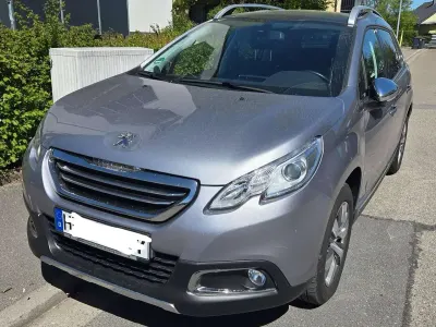 Gebraucht Peugeot 2008 Style 110 PS (80 kW) 2015 Silber SUV