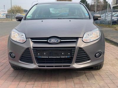 Gebraucht Ford Focus 104 PS (76 kW) 2012 Braun Kombi