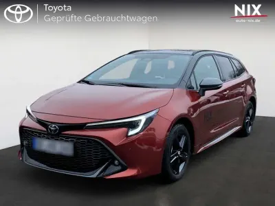 Gebraucht Toyota Corolla Basis 179 PS (131 kW) 2025 Metal oxide orange metallic, dach schwarz Kombi