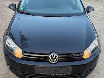 Gebraucht VW Golf VI Comfortline 105 PS (77 kW) 2010 Schwarz Kleinwagen